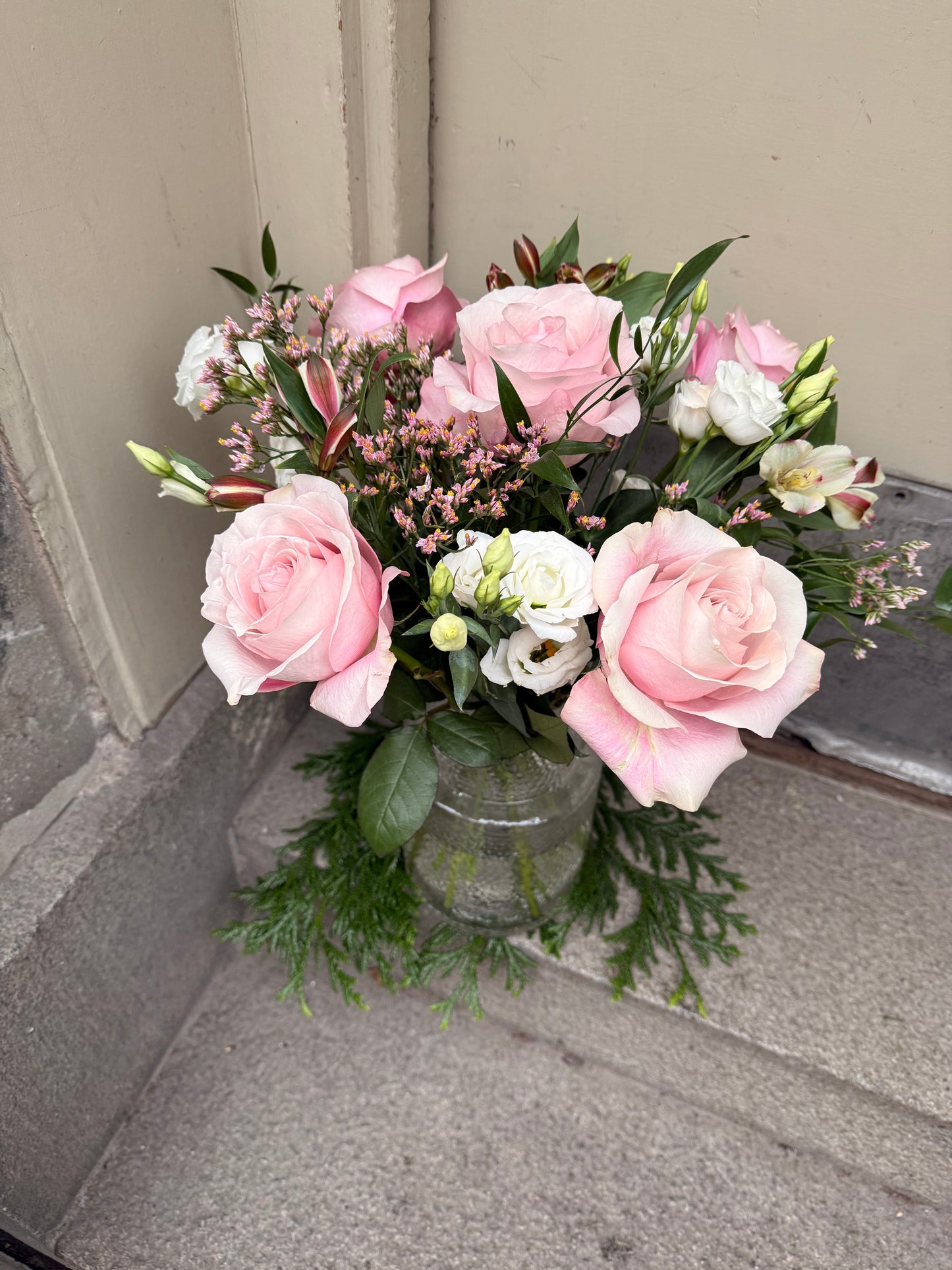 The Mayflower Signature bouquet